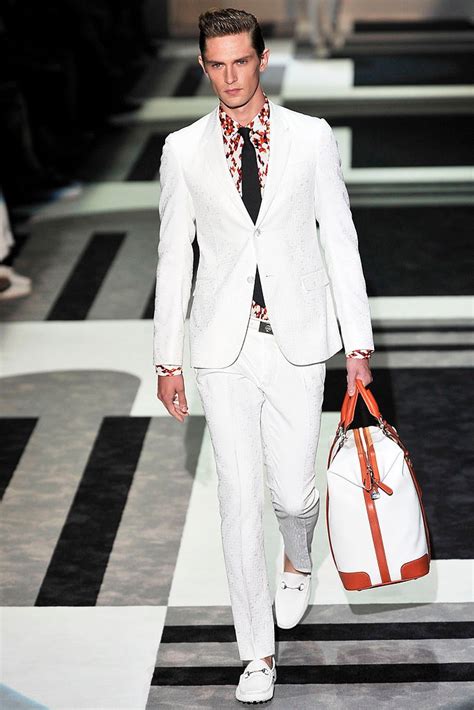 gucci spring summer 2010 men collection vogue|Gucci spring dresses 2010.